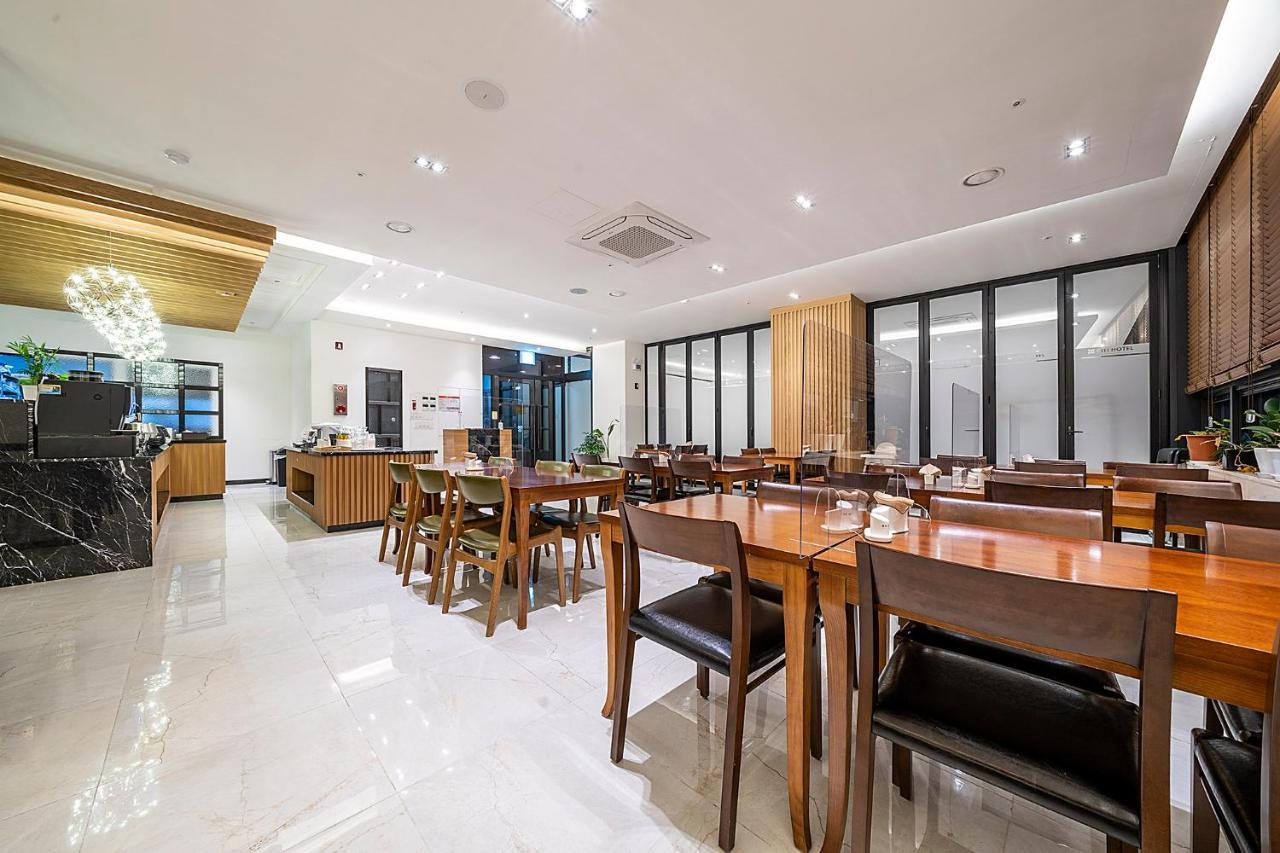 Wonju City Hotel Hyeoksin Kültér fotó