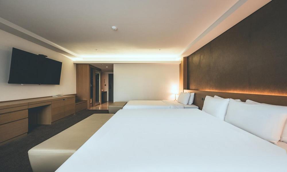 Wonju City Hotel Hyeoksin Kültér fotó