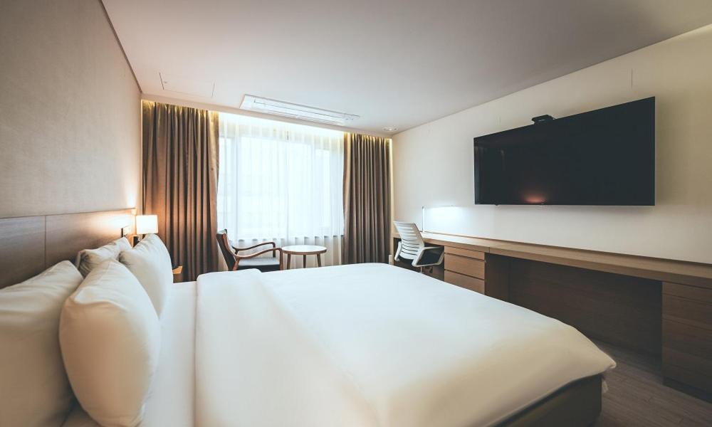 Wonju City Hotel Hyeoksin Kültér fotó