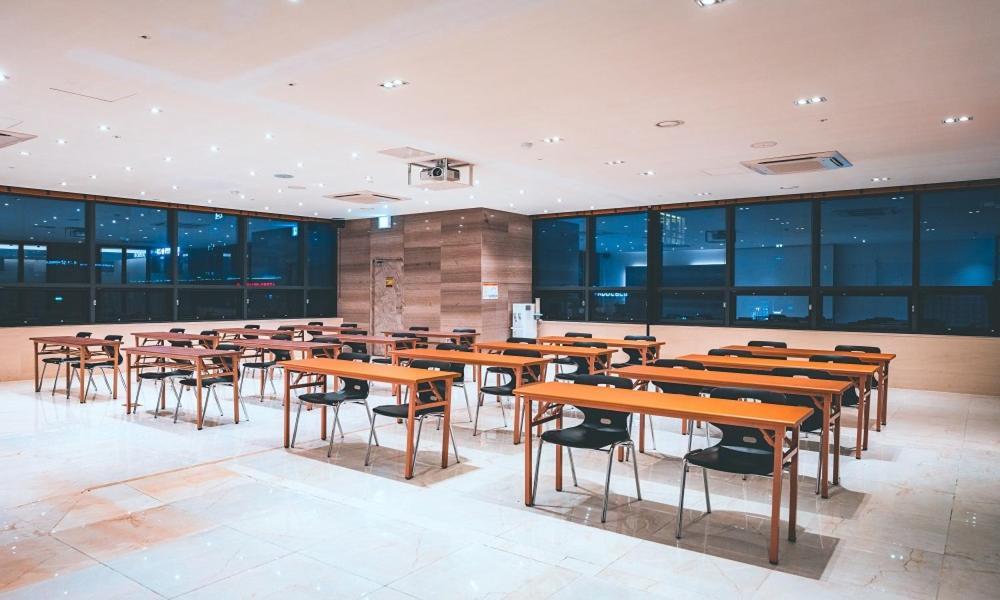 Wonju City Hotel Hyeoksin Kültér fotó